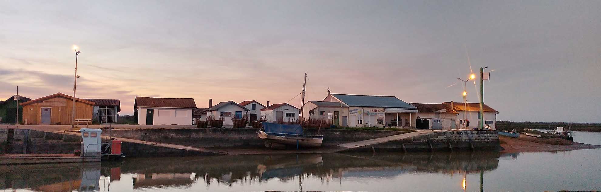 Le port de l'Aiguille